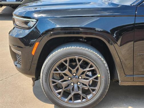 2025 Jeep Grand Cherokee L Summit