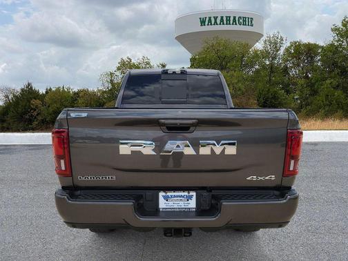 Granite Crystal Clearcoat Metallic 2025 RAM 2500 Laramie
