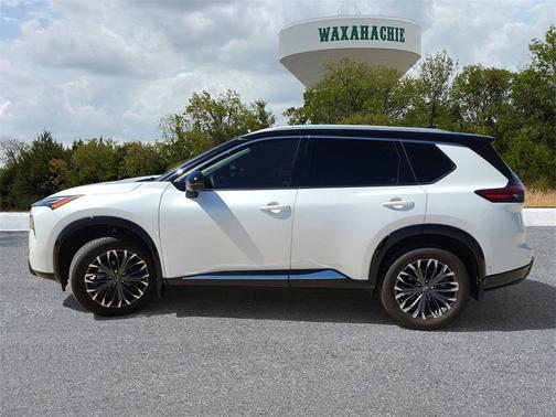 2024 Nissan Rogue Platinum