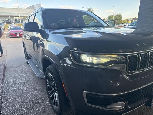 2022 Jeep Wagoneer Series III
