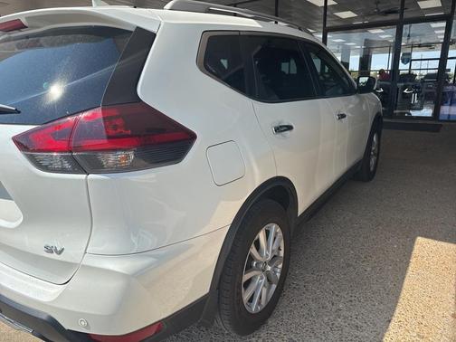 2019 Nissan Rogue SV