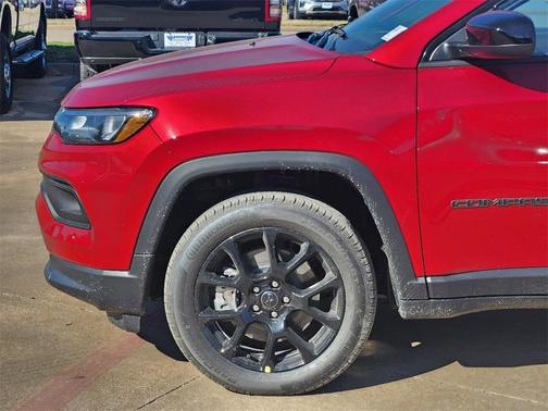 2025 Jeep Compass Latitude