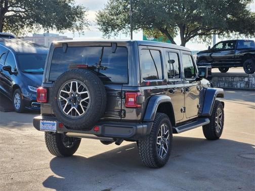 2025 Jeep Wrangler Sahara