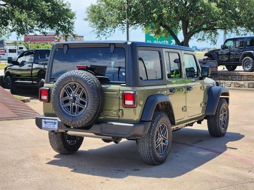 2025 Jeep Wrangler Sport