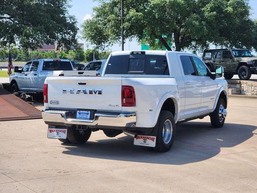 Bright White Clearcoat 2026 RAM 3500 Limited
