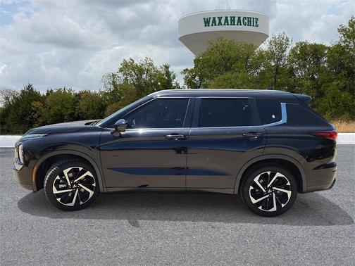 2022 Mitsubishi Outlander ES