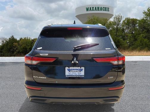2022 Mitsubishi Outlander ES