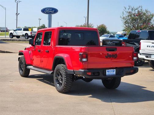 2025 Jeep Gladiator Sport