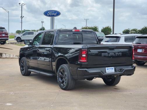 Diamond Black 2026 RAM 1500 Express