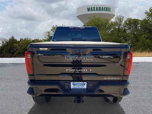 2024 GMC Sierra 2500 Denali