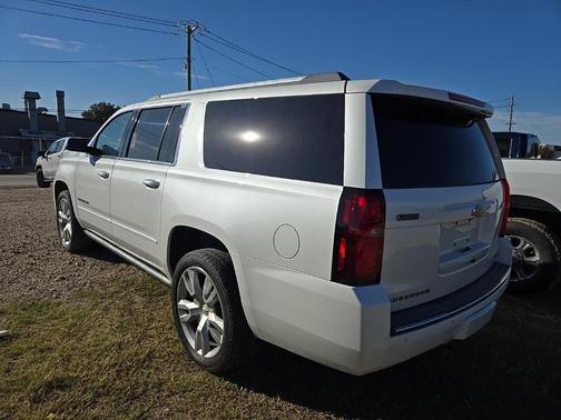 2018 Chevrolet Suburban Premier