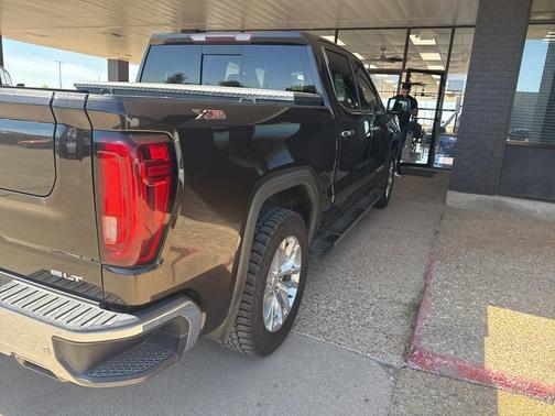 2019 GMC Sierra 1500 SLT