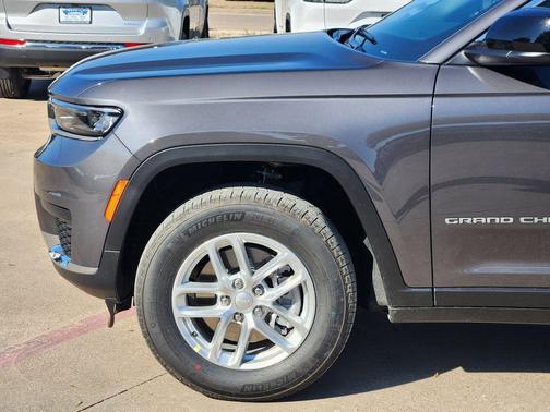 2026 Jeep Grand Cherokee L Laredo