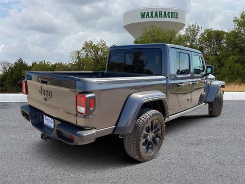 2024 Jeep Gladiator Nighthawk
