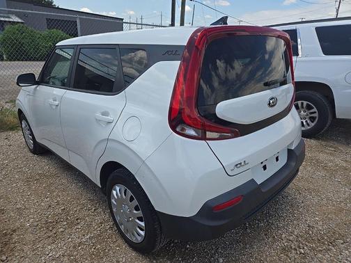 Snow White Pearl 2020 Kia Soul LX