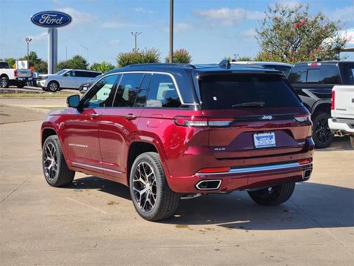 2025 Jeep Grand Cherokee Summit