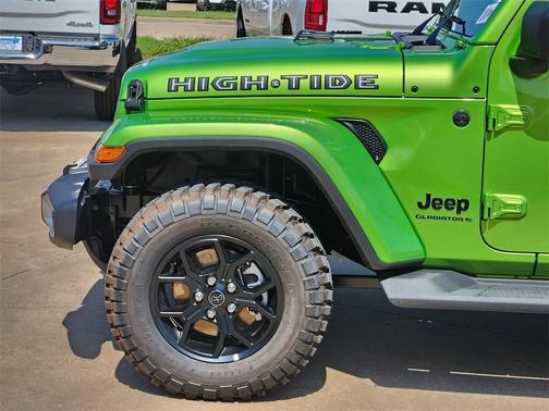 2025 Jeep Gladiator Sport
