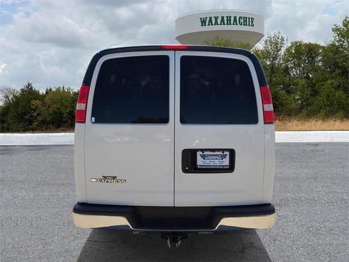2018 Chevrolet Express 3500 LT