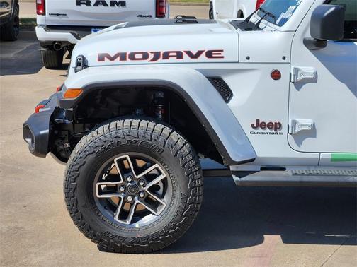 2025 Jeep Gladiator Mojave