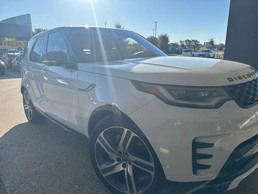 2023 Land Rover Discovery P300 S R-Dynamic