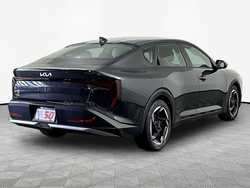 Interstellar Gray 2025 Kia K4 EX