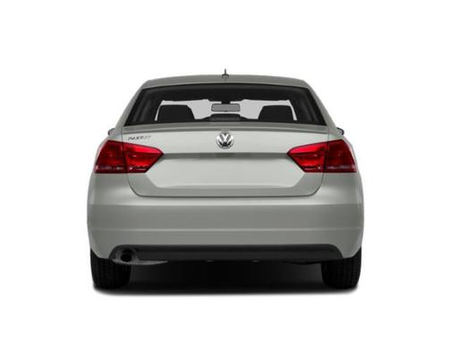 Platinum Gray Metallic 2015 Volkswagen Passat 1.8T Limited Edition