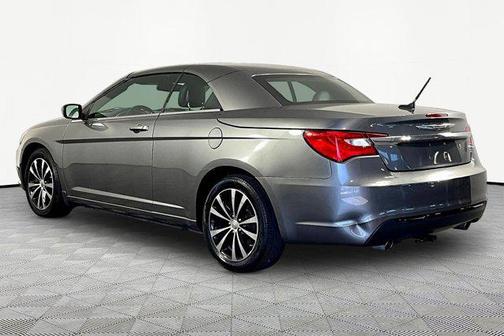 Tungsten Metallic Clearcoat 2011 Chrysler 200 S
