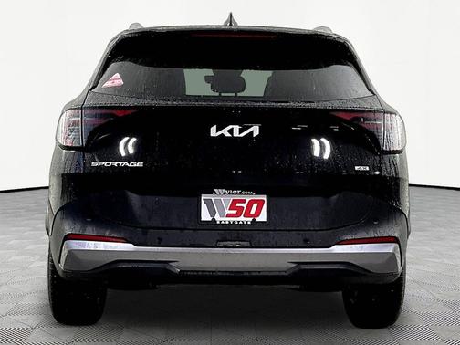 Ebony Black 2026 Kia Sportage EX