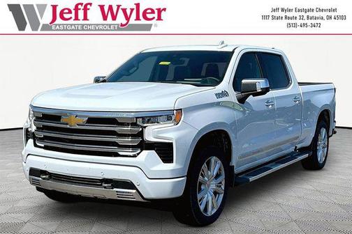 Polar White Tricoat 2026 Chevrolet Silverado 1500 High Country