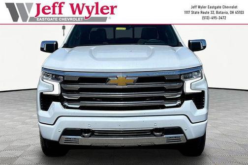 Polar White Tricoat 2026 Chevrolet Silverado 1500 High Country