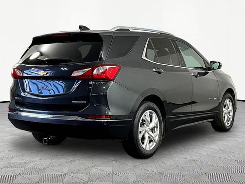 Nightfall Gray Metallic 2020 Chevrolet Equinox L