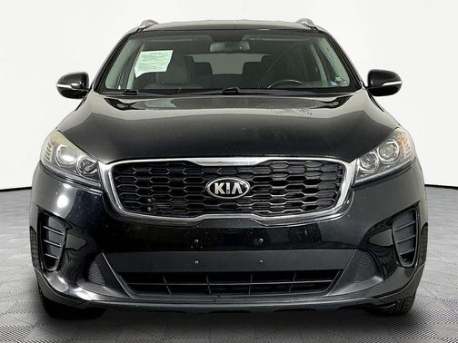 Ebony Black 2019 Kia Sorento LX