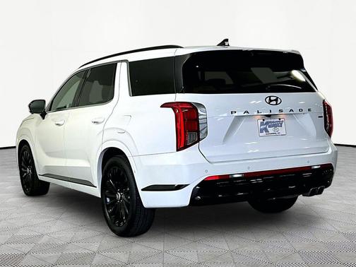 Hyper White 2025 Hyundai PALISADE Calligraphy Night Edition