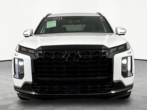 Hyper White 2025 Hyundai PALISADE Calligraphy Night Edition
