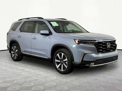 Gray 2025 Honda Pilot Touring 8-Passenger