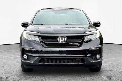 2021 Honda Pilot AWD Black Edition
