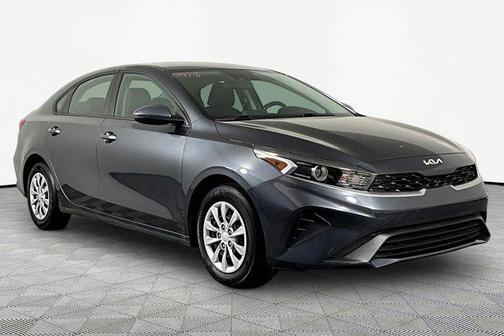Gravity Gray 2024 Kia Forte LX