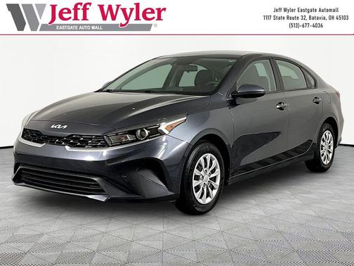 Gravity Gray 2024 Kia Forte LX