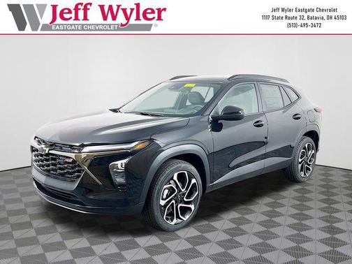 Mosaic Black Metallic 2026 Chevrolet Trax FWD 2RS