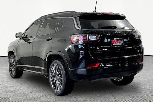 Diamond Black Crystal Pearlcoat 2022 Jeep Compass High Altitude