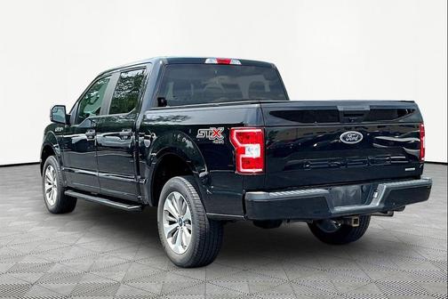 SHADOW BLACK 2018 Ford F-150 XL