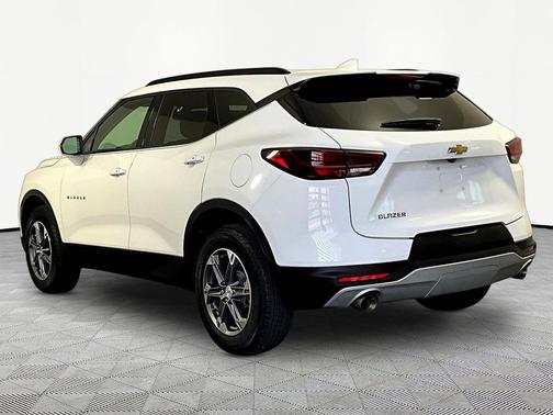 Summit White 2024 Chevrolet Blazer 2LT