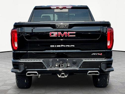 Onyx Black 2024 GMC Sierra 1500 AT4