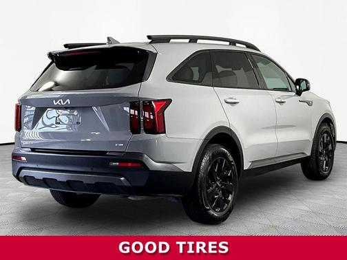 Wolf Gray 2023 Kia Sorento S