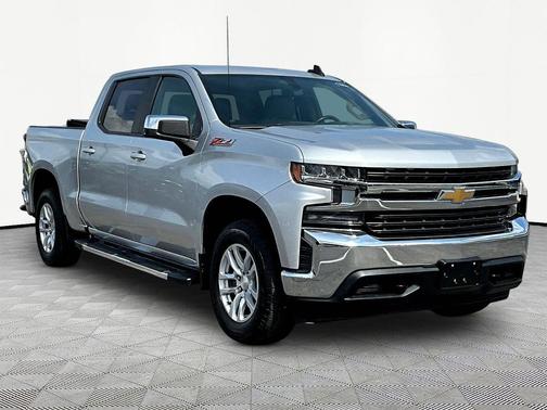Silver Ice Metallic 2019 Chevrolet Silverado 1500 LT