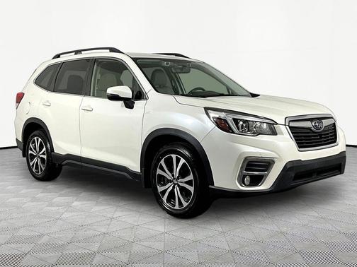 Crystal White Pearl 2019 Subaru Forester Limited