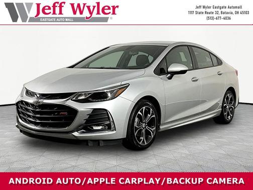 Silver Ice Metallic 2019 Chevrolet Cruze LT
