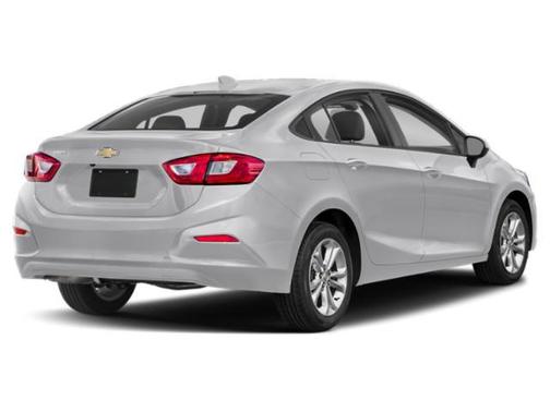 Silver Ice Metallic 2019 Chevrolet Cruze LT