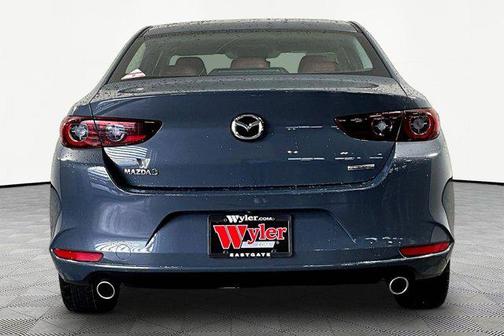 Polymetal Gray Metallic 2022 Mazda Mazda3 FWD
