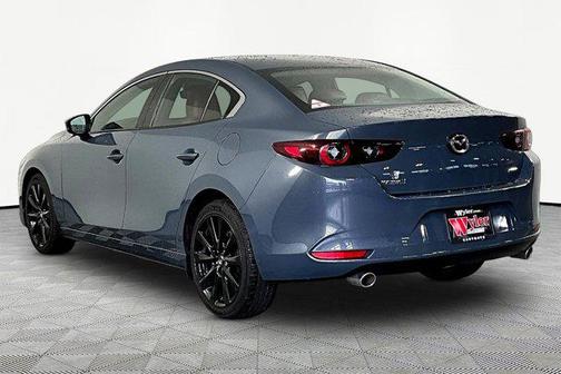 Polymetal Gray Metallic 2022 Mazda Mazda3 FWD
